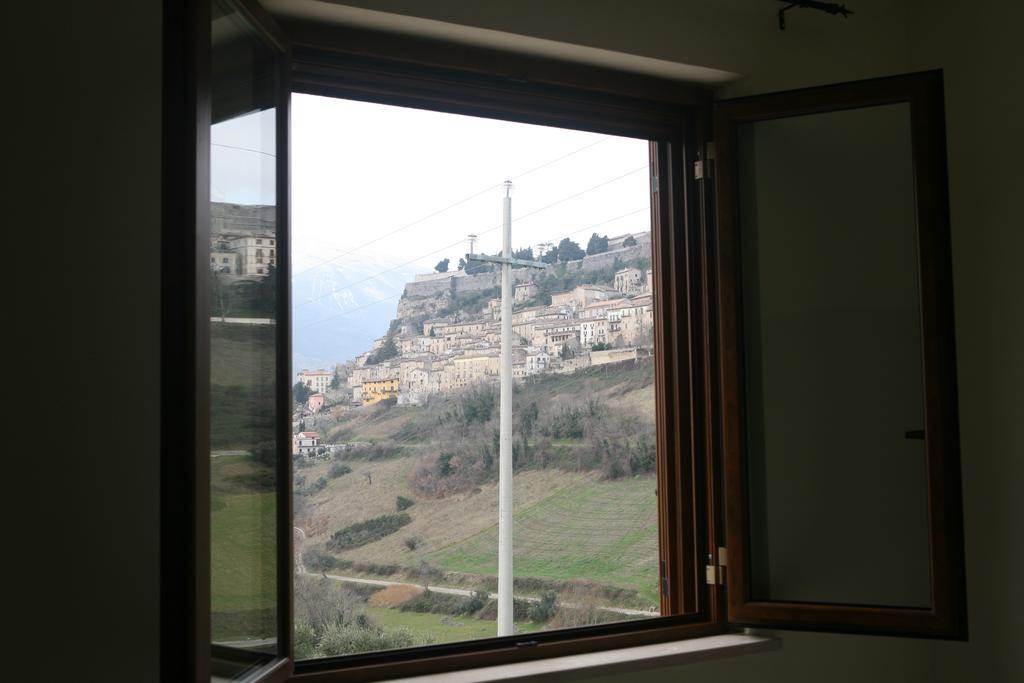 B&B La Collina Degli Ulivi Civitella Del Tronto Exterior photo